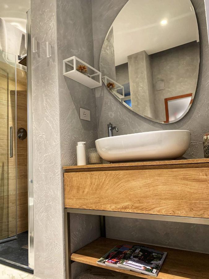 Suite Mariagiulia โมโนโปลี ภายนอก รูปภาพ