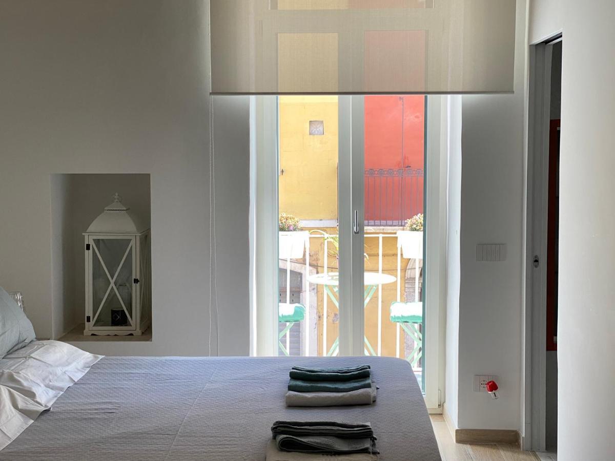 Suite Mariagiulia โมโนโปลี ภายนอก รูปภาพ